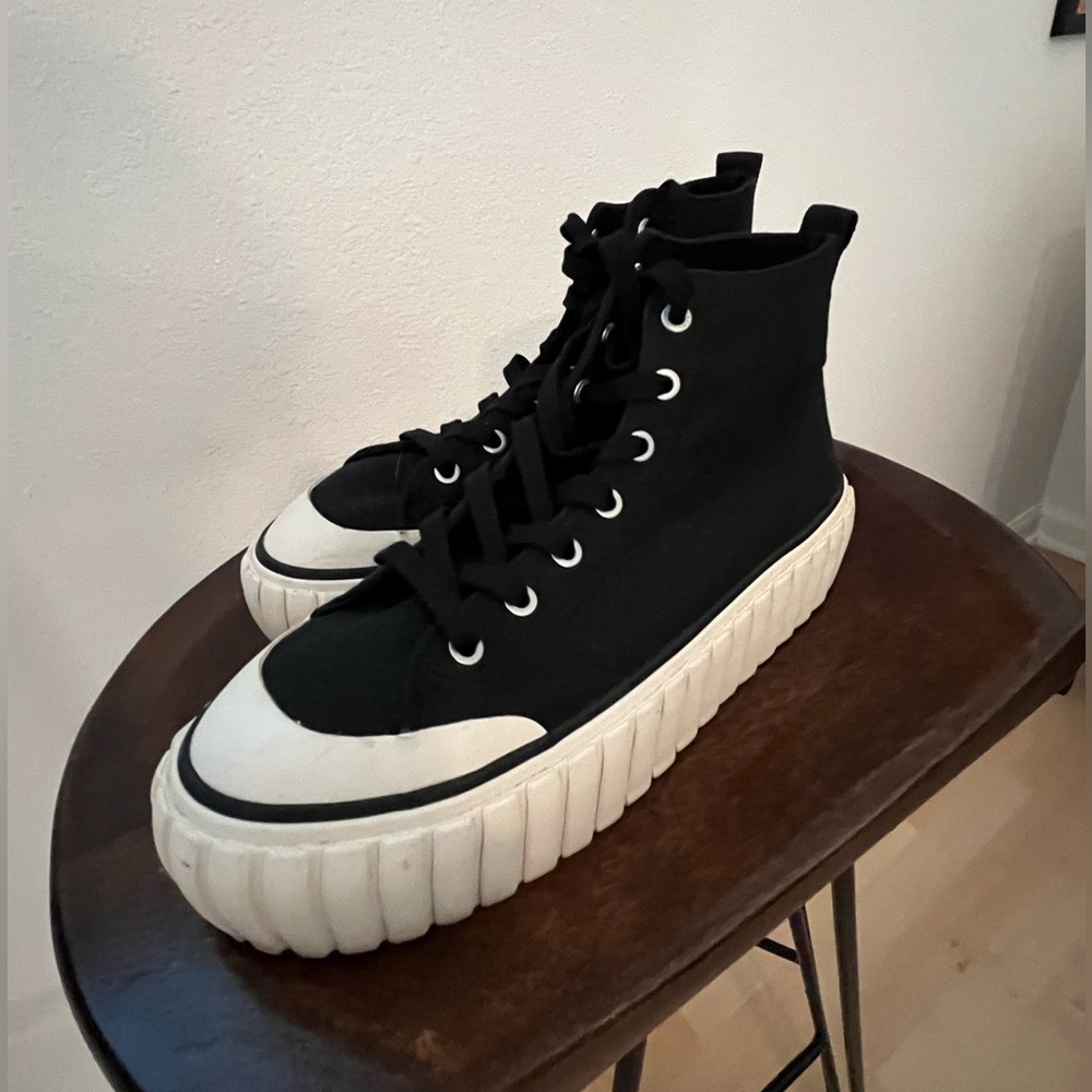 DIESEL Chunky Cloth High Tops / 7.5 women’s / Black